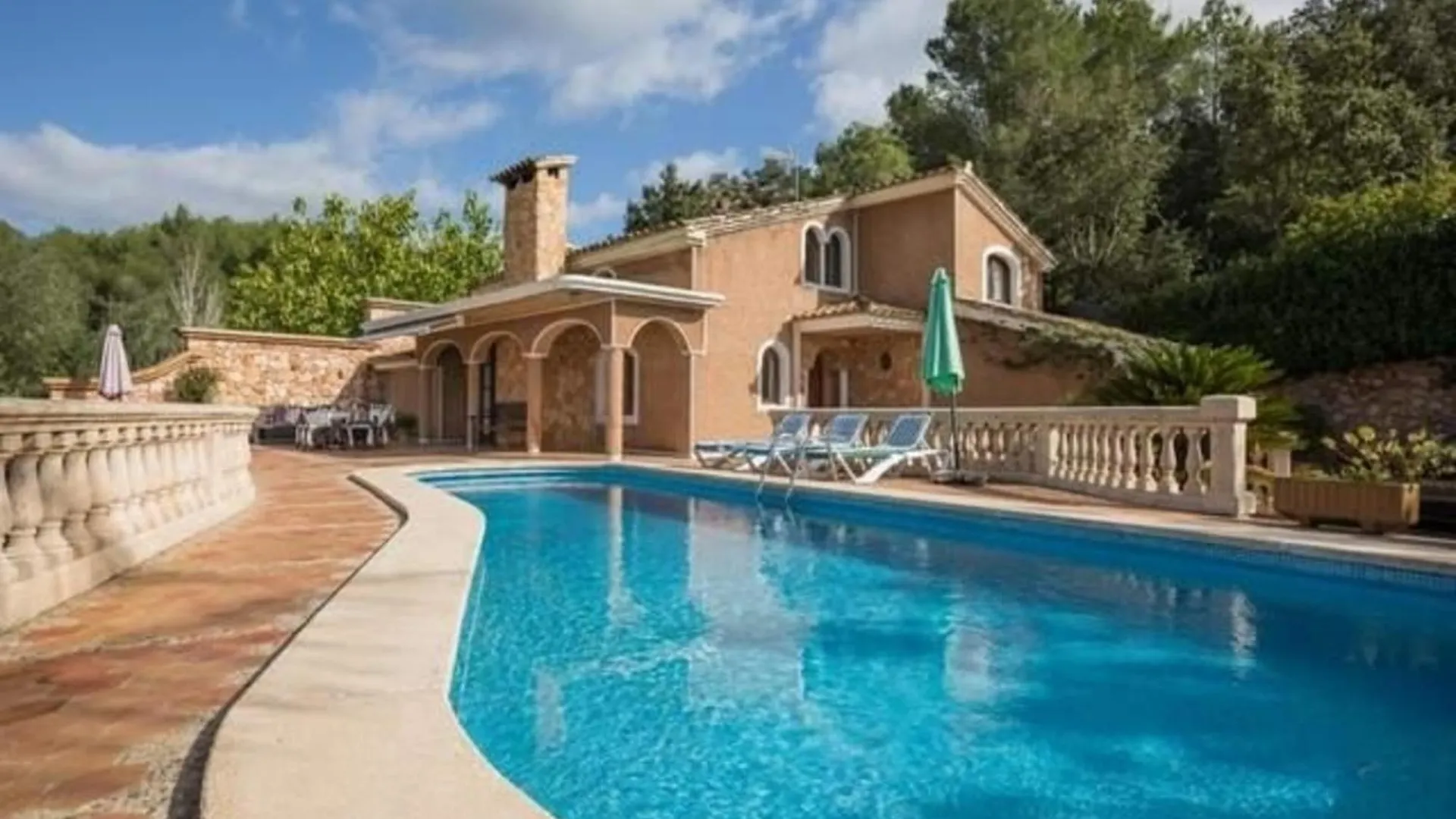 Schoenes Ferienhaus In Arta Mit Privatem Pool