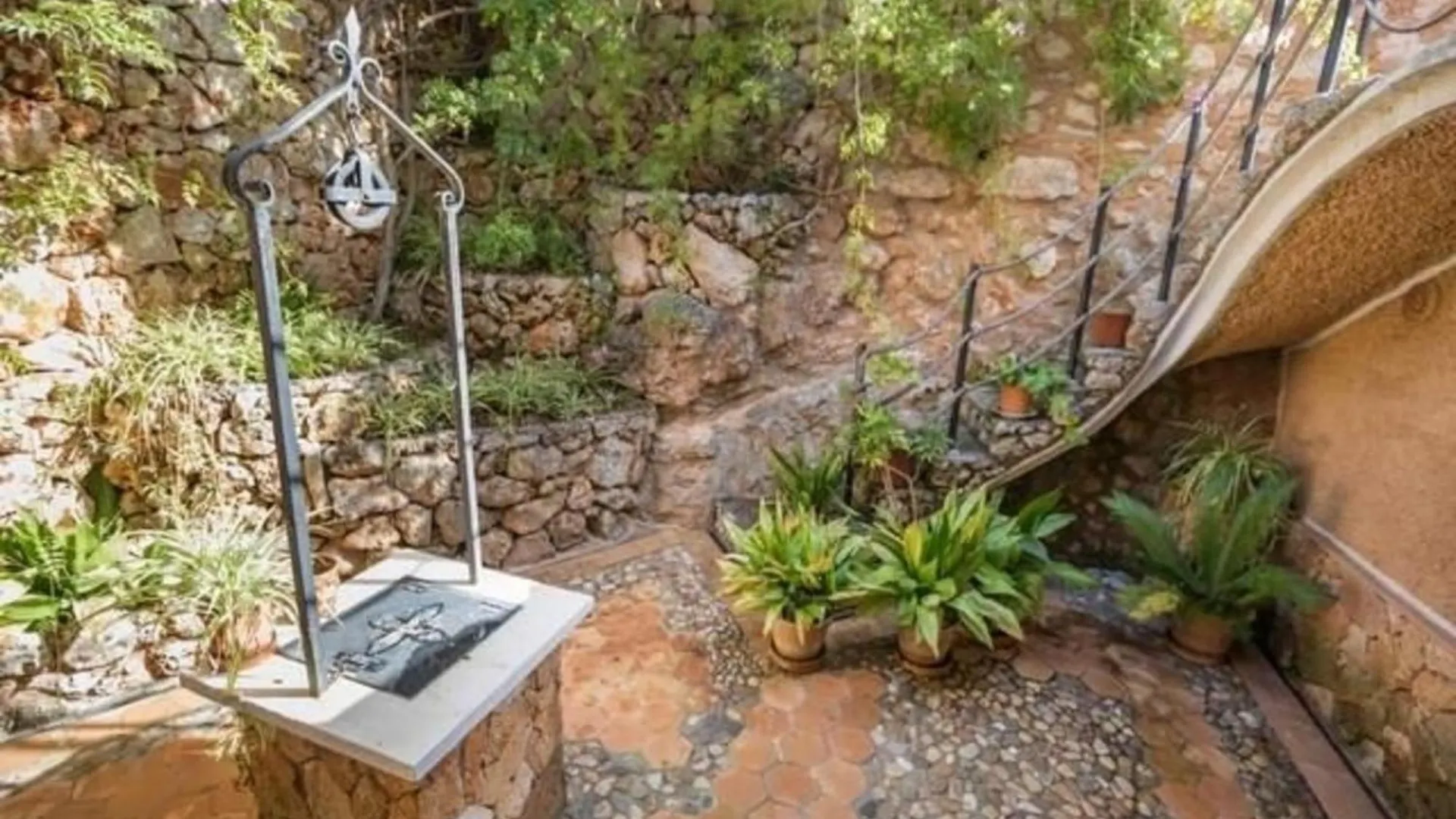 Schoenes Ferienhaus In Arta Mit Privatem Pool